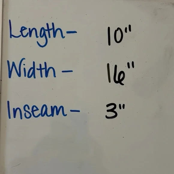 Under Armour Women's Gray Athletic Shorts - Picture 5 of 5